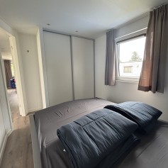 Elzenlaan 33 - slaapkamer (4).jpg