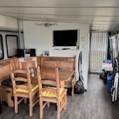 Kievitsveld 16 - binnenkant tent 2.jpg