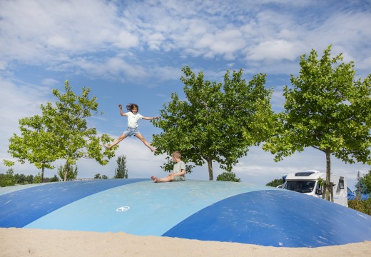 Airtrampoline Paardekreek.jpg