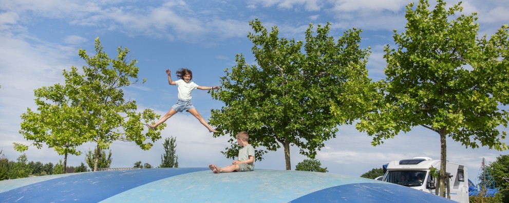 Airtrampoline Paardekreek.jpg