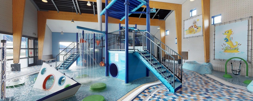 Indoor water playground
